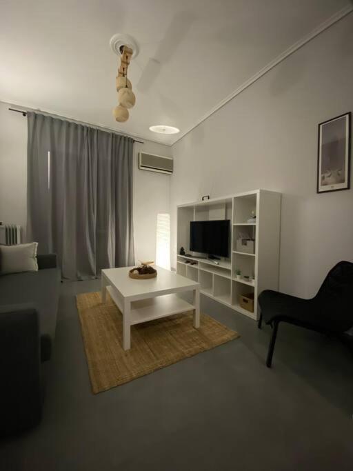 Elia'S Boutique Apartment Sparta Exteriér fotografie